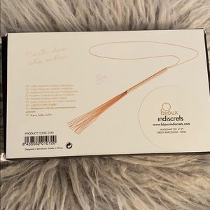 Gold Metallic Chain Whip Necklace